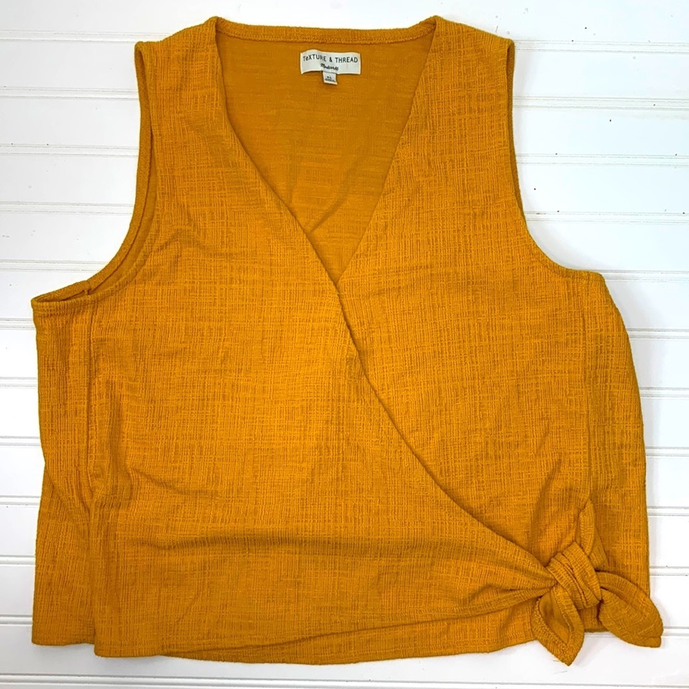 Madewell gold wrap front sleeveless shirt XL